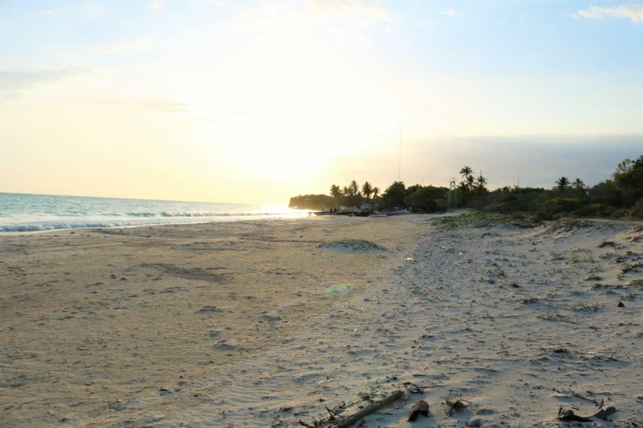 Hotel Villas Del Mar Pedernales Buitenkant foto