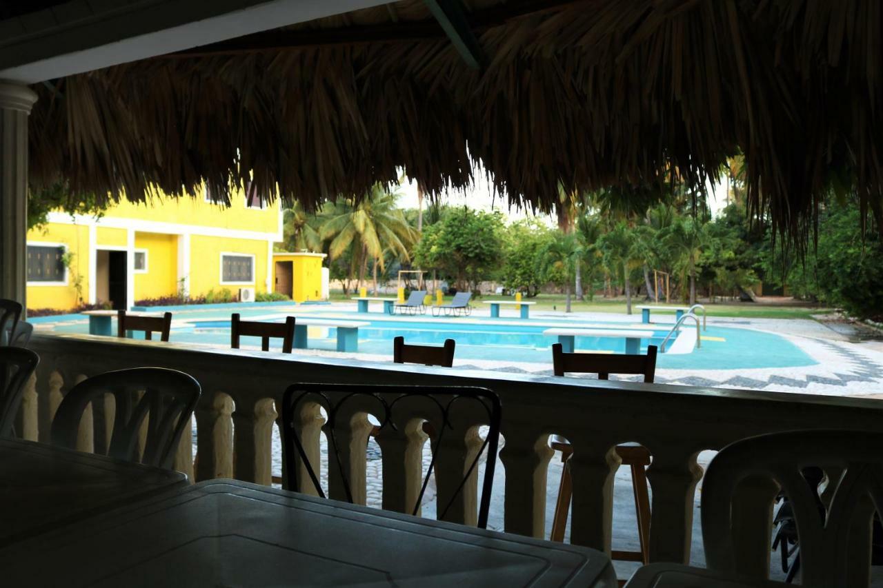 Hotel Villas Del Mar Pedernales Buitenkant foto
